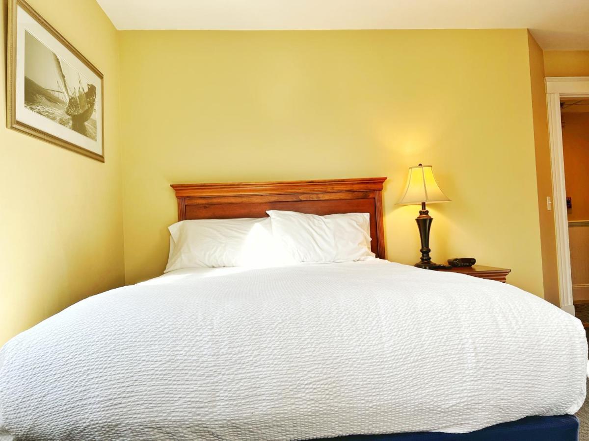 Winthrop Arms Hotel Restaurant Logan Airport Bagian luar foto