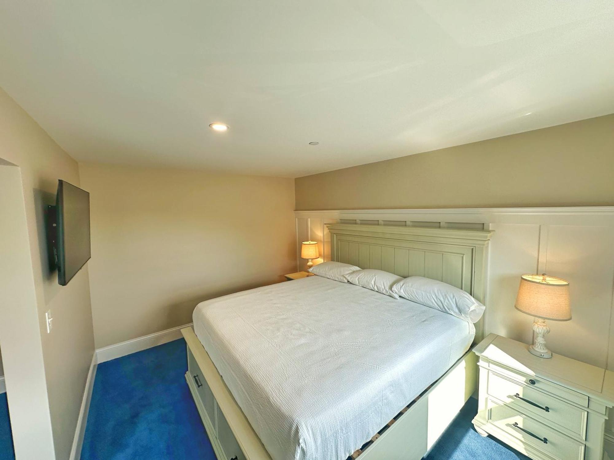 Winthrop Arms Hotel Restaurant Logan Airport Bagian luar foto